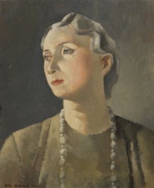 Buste de femme au collier